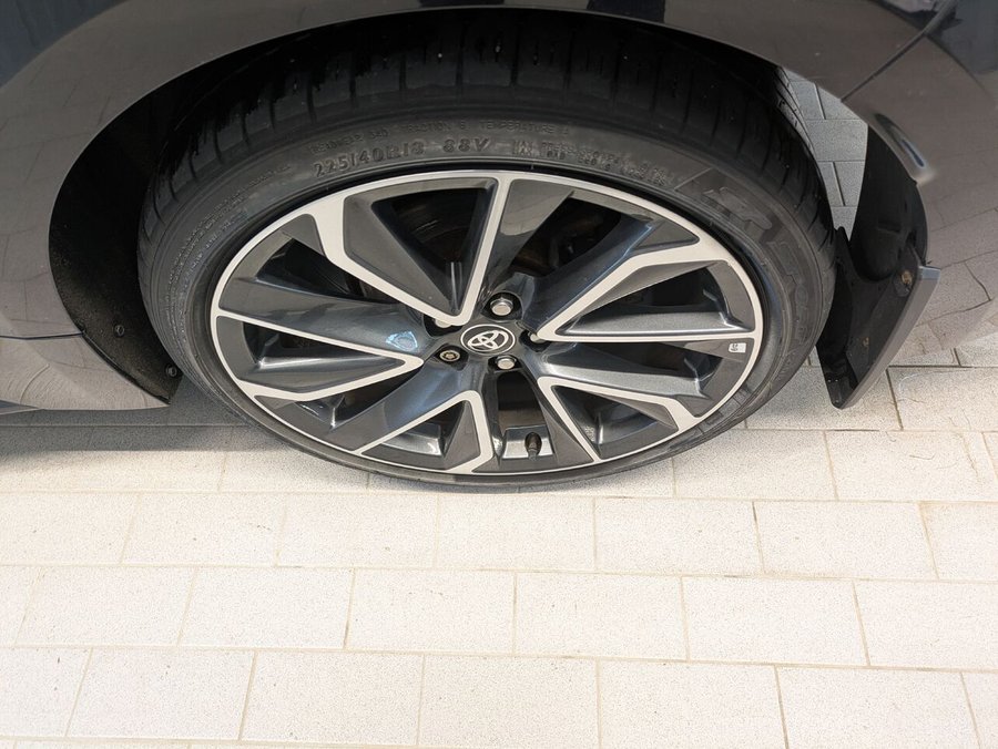2022 Toyota Corolla SE Black