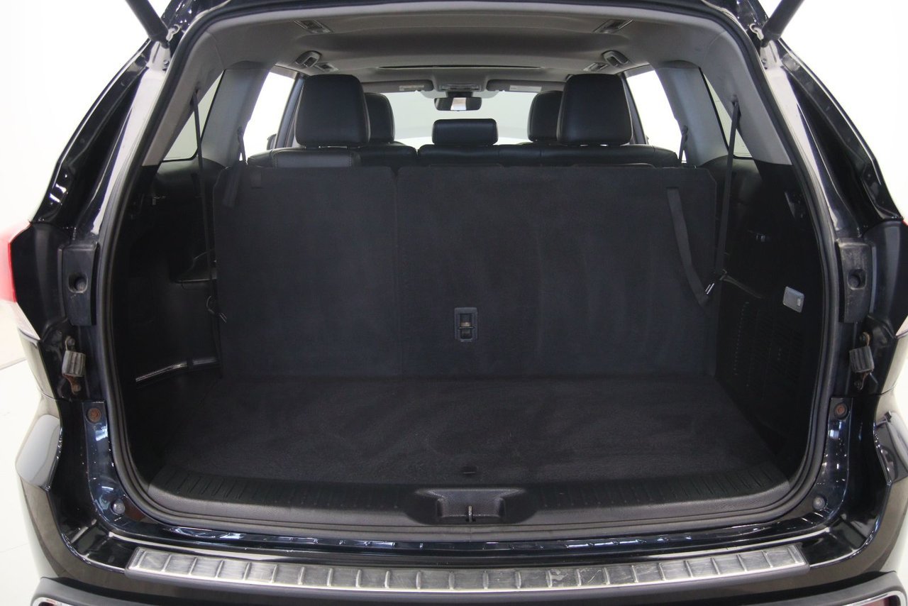 2017 Toyota Highlander XLE Black Baie-Comeau - photo #18