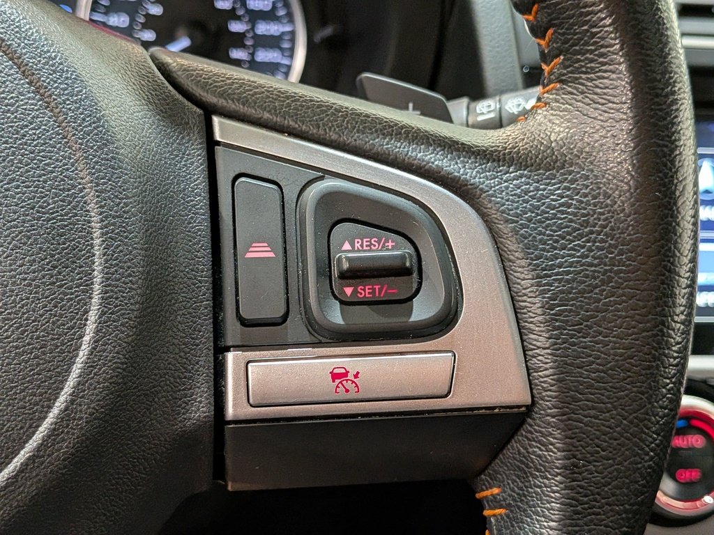 Subaru Crosstrek 5dr CVT Limited w/Tech Pkg 2017 Gris Val-David - photo #15