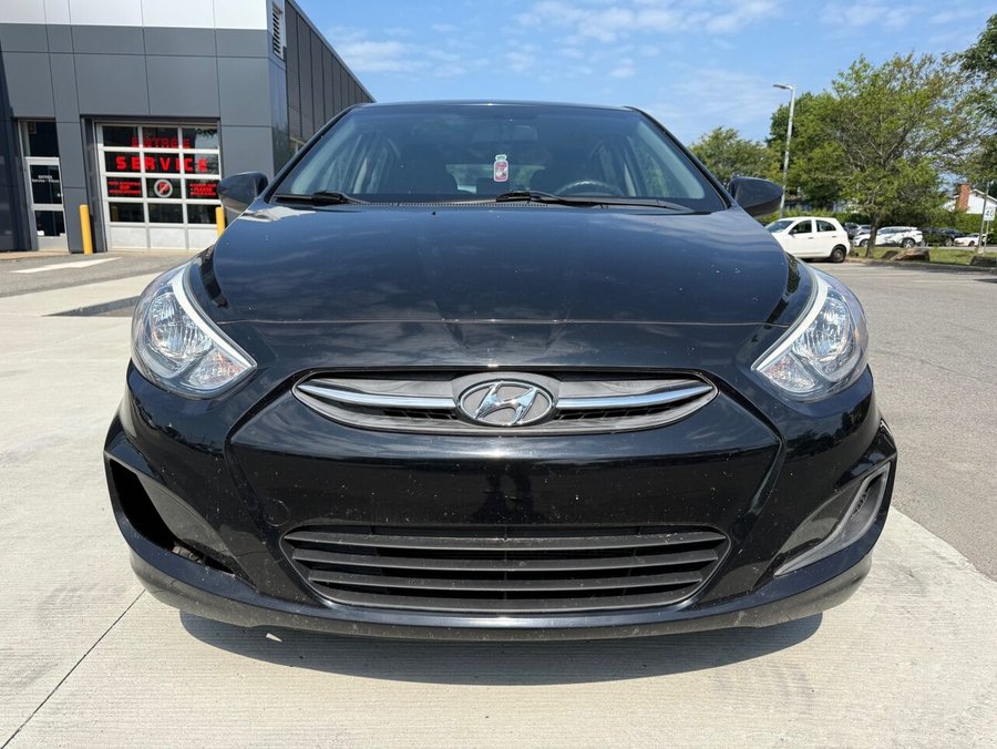 2017 Hyundai Accent Voiture à hayon, 5 portes, boîte automatique GL Black