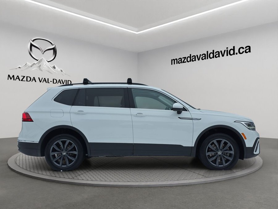 2022 Volkswagen Tiguan Comfortline 4MOTION, Cruise control, Volant chauffant, Apple Carplay White