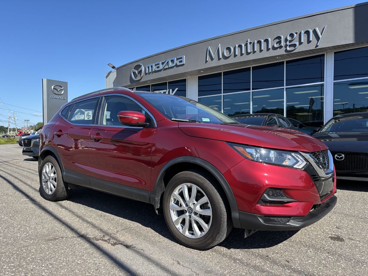2021 Nissan Qashqai SV TI CVT Red Montmagny - photo #0