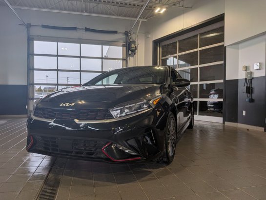Kia Forte GT-Line-CUIR-TOIT OUVRANT-BANC CHAUFFANT ET VENTILÉ 2022 Noir