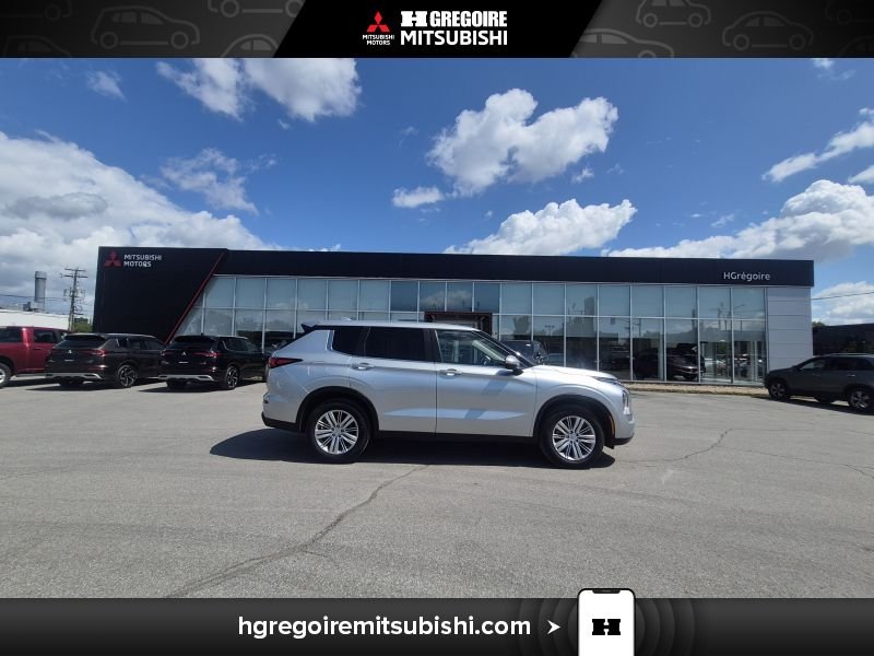 Mitsubishi Outlander MH4484 | ES * AWD * Cam * Mags * Carplay * A partir de 0.9% 2022 Gris Laval - photo #11