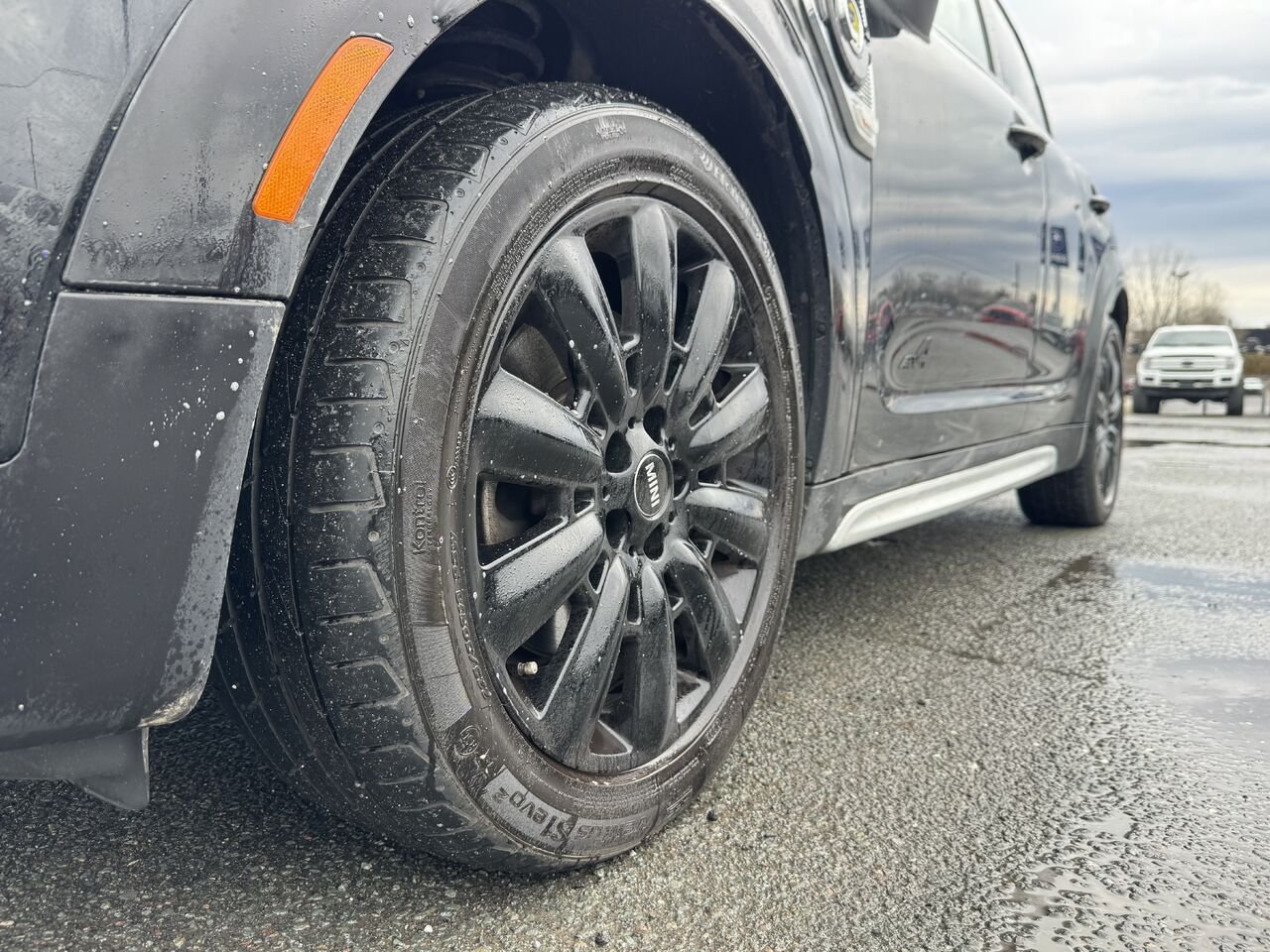 MINI Cooper Countryman Hybrid AWD 2023 Noir Granby - photo #12