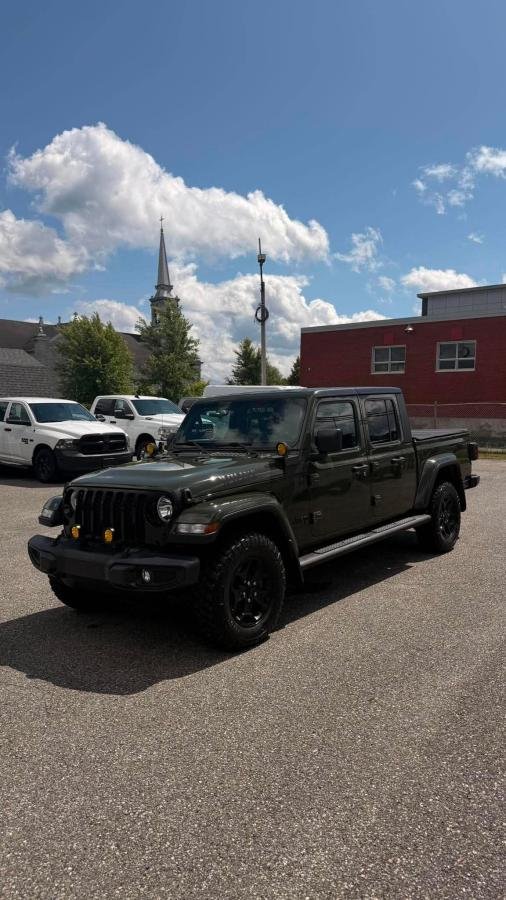 Jeep Gladiator 2023 Blanc Nantes - photo #0