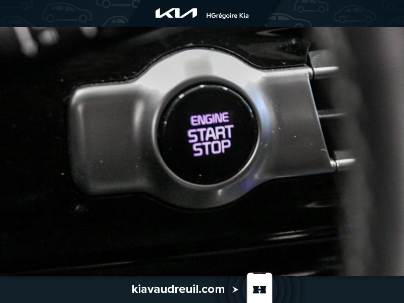 2023 Kia Seltos Silver Laval - photo #18