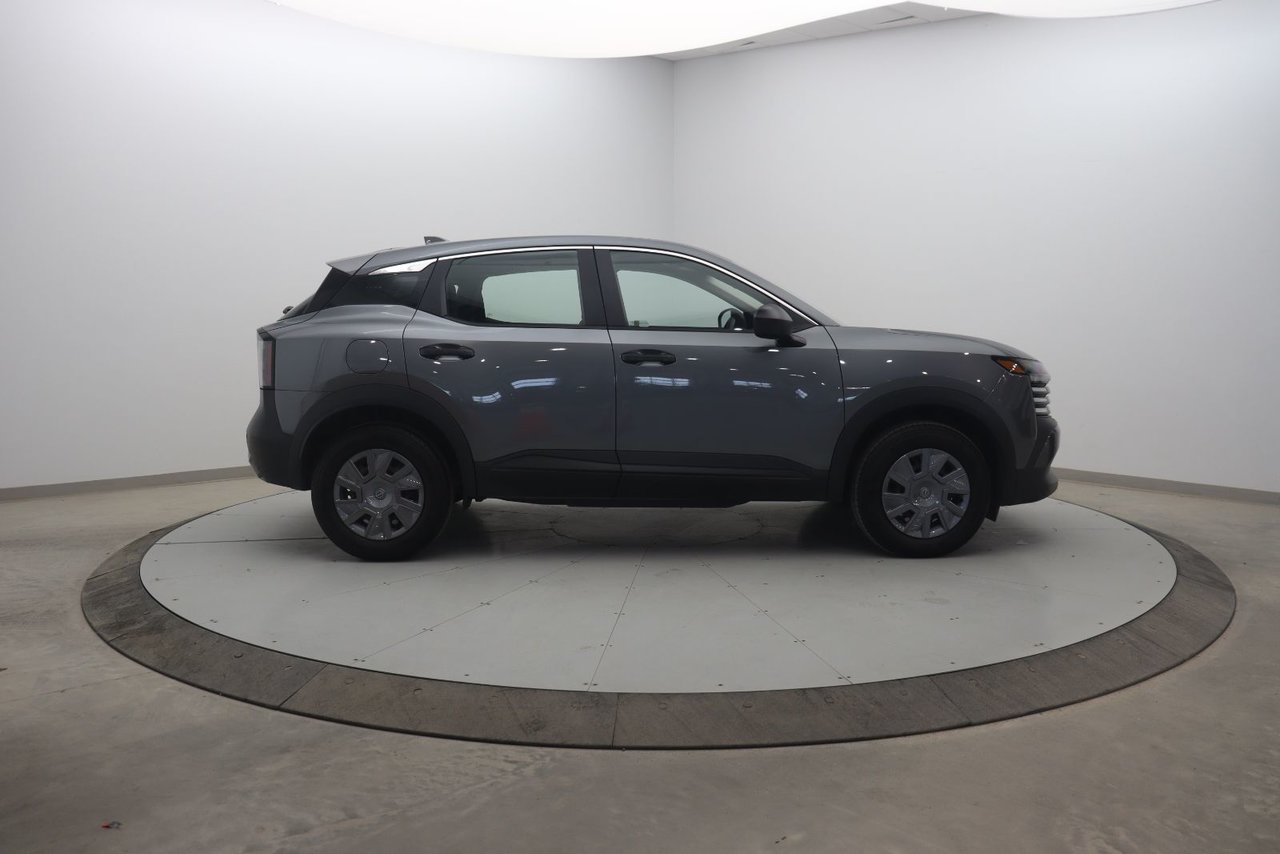 2025 Nissan Kicks VIN 3N8AP6BBXSL324861 Grey Baie-Comeau - photo #2