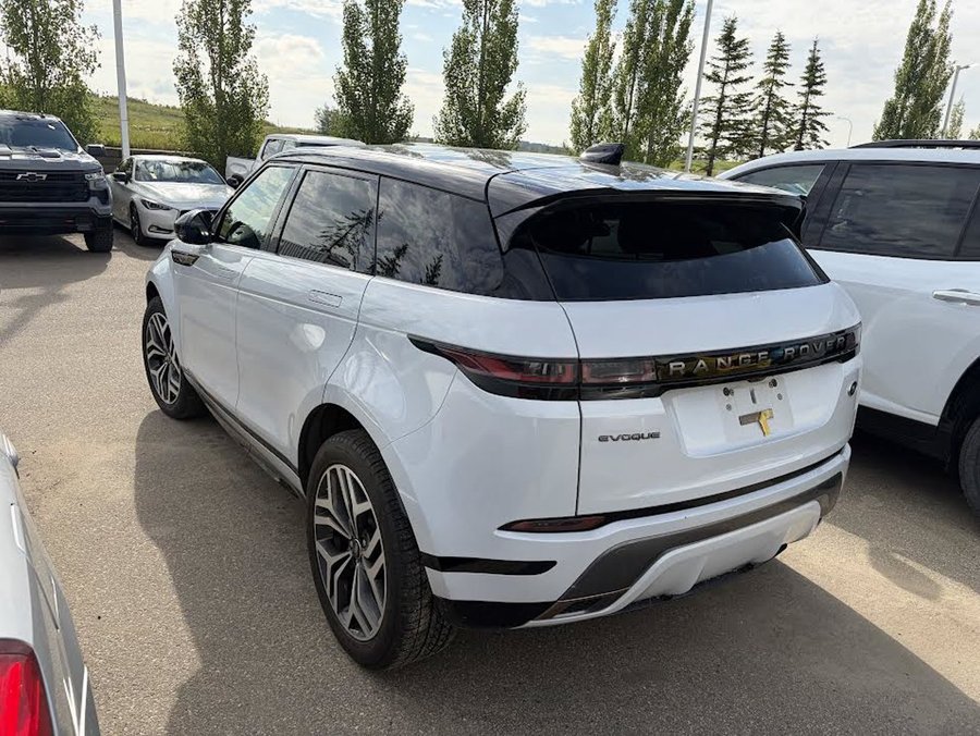 2020 Land Rover Range Rover Evoque 2020 Yulong White Metallic