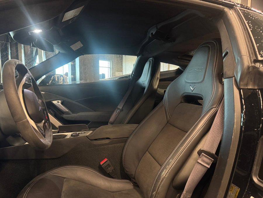 2016 Chevrolet Corvette 2016 Black