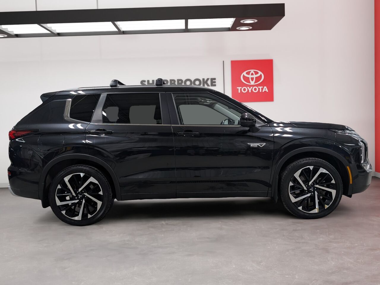 2025 Mitsubishi Outlander