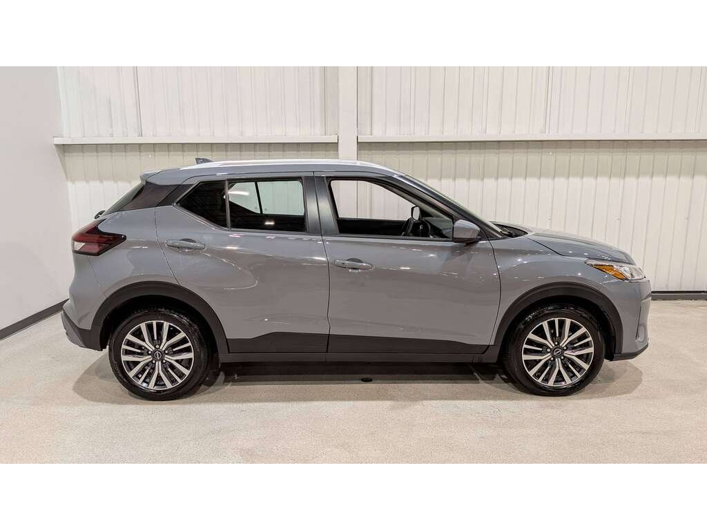 Nissan Kicks SV FWD 2024 Gris Val-David - photo #7