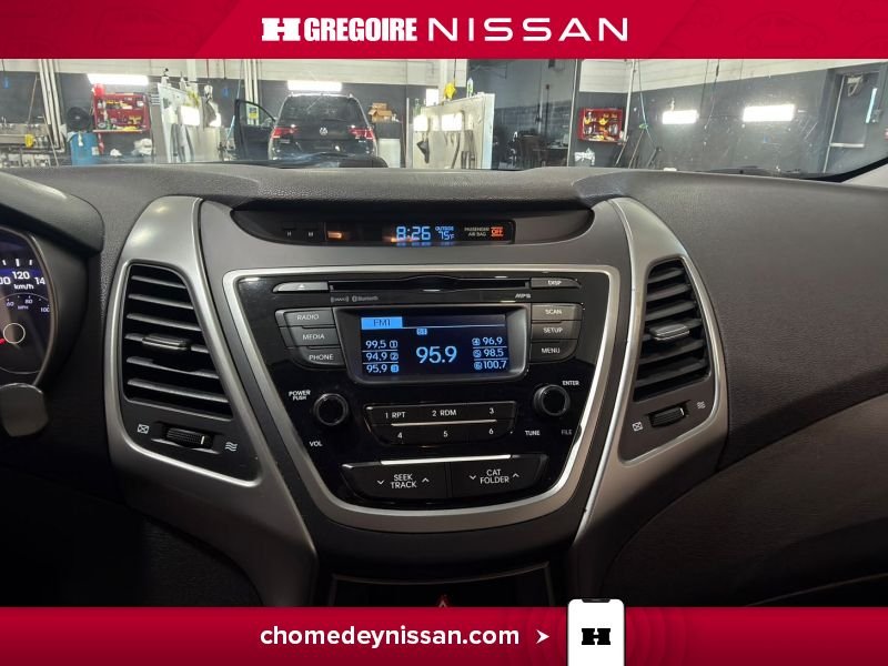Hyundai Elantra 2016 Bleu Blainville - photo #20