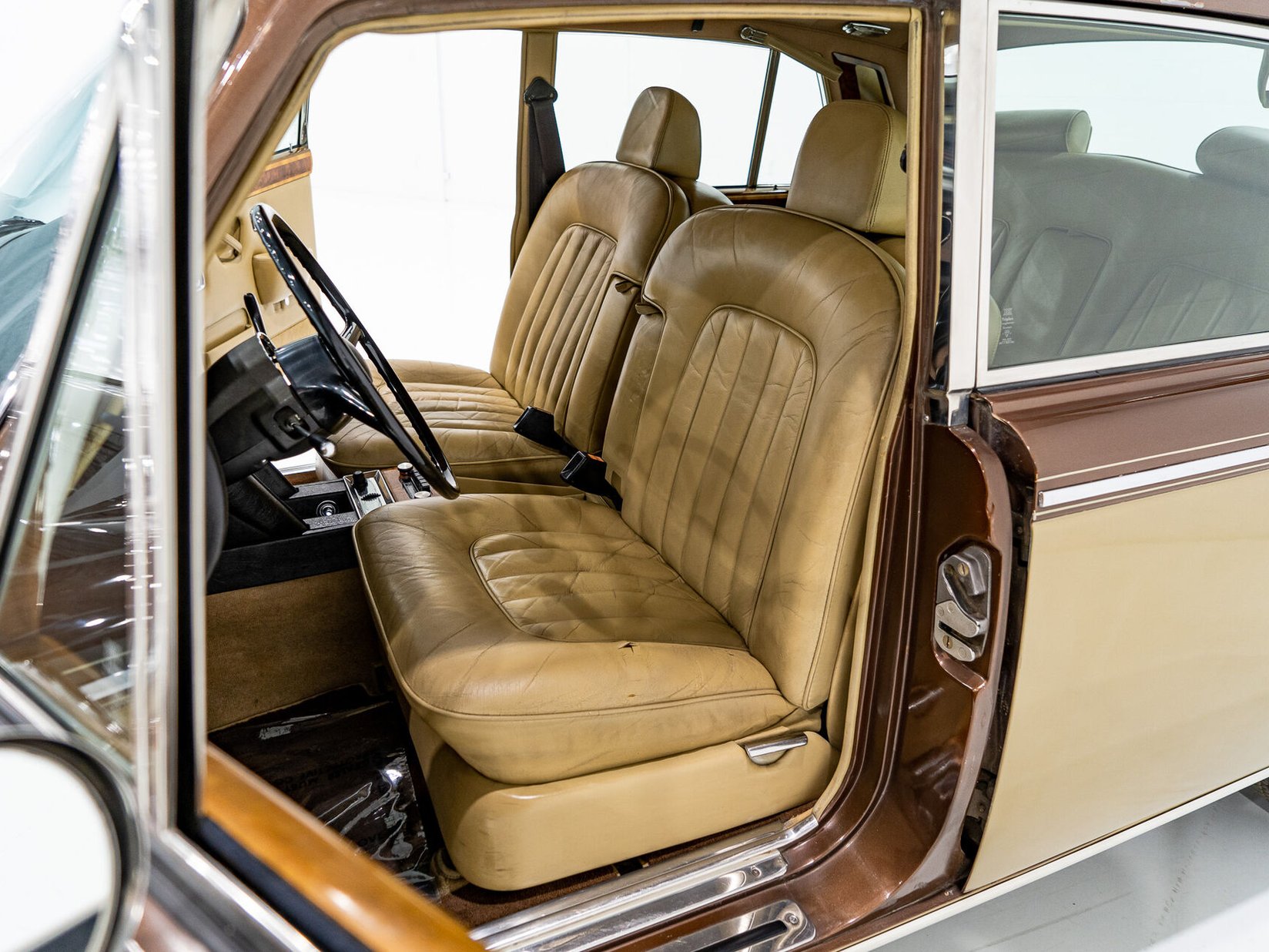 Rolls Royce Silver Shadow Project car **PRIX EN USD** 1974 Brun Montréal - photo #84
