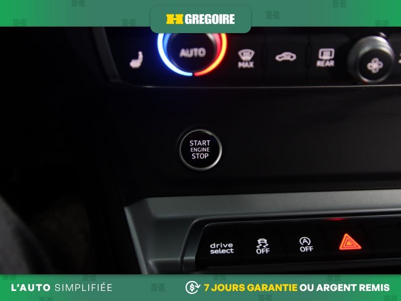 Audi Q3 822338 | Komfort AWD AUTO A/C MAGS CUIR TOIT CAM RECUL BLUE 2022 Blanc Laval - photo #15