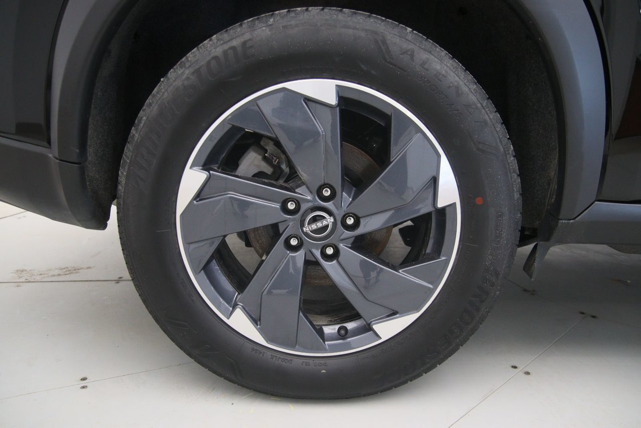 2025 Nissan Rogue VIN JN8BT3BB2SW150275 Black Baie-Comeau - photo #17