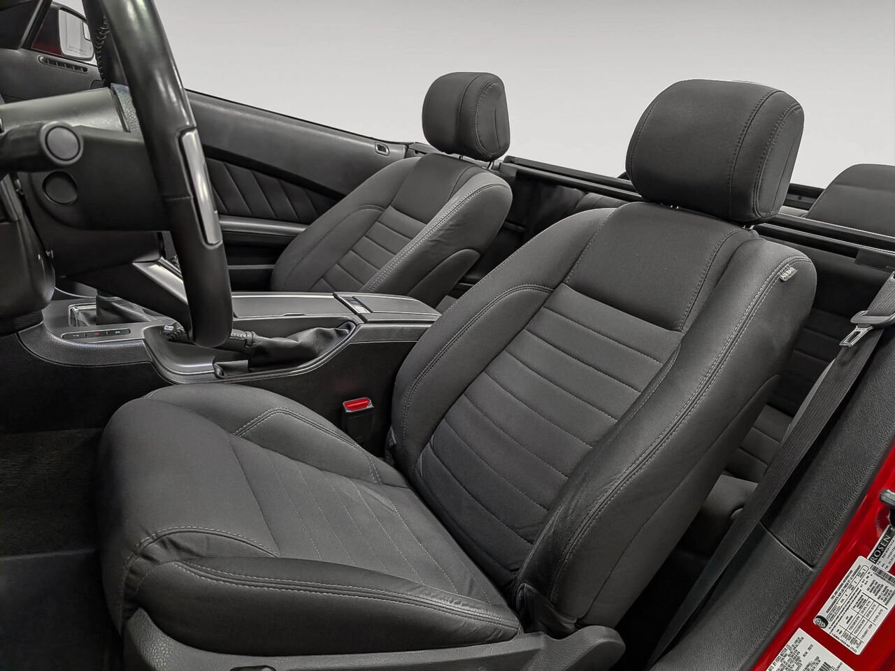 2014 Ford MUSTANG Convertible V6 Premium 1 Propriétaire Manuelle Red Sherbrooke - photo #8