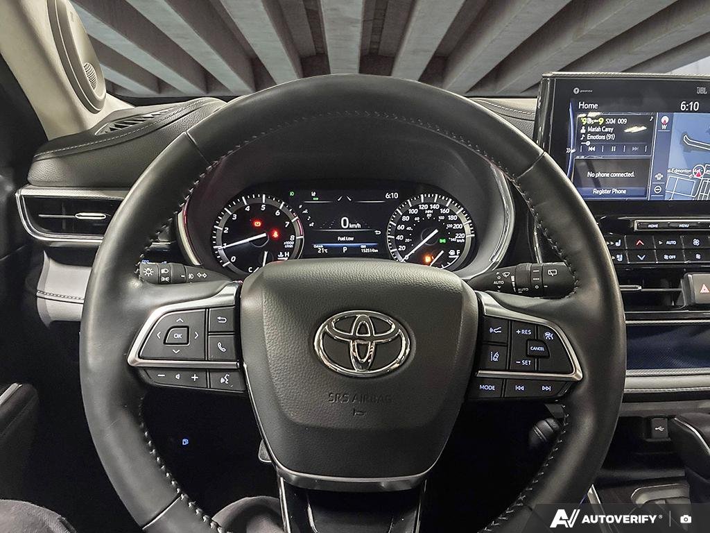 2021 Toyota Highlander 2601587A | Limited Edmonton - photo #13