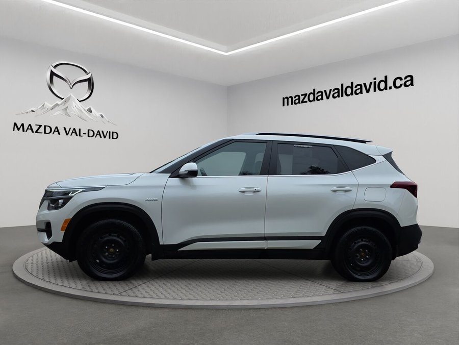 2023 Kia Seltos EX AWD, Jamais accidenté, Volant chauffant, Toit ouvrant, Démarreur à distance White