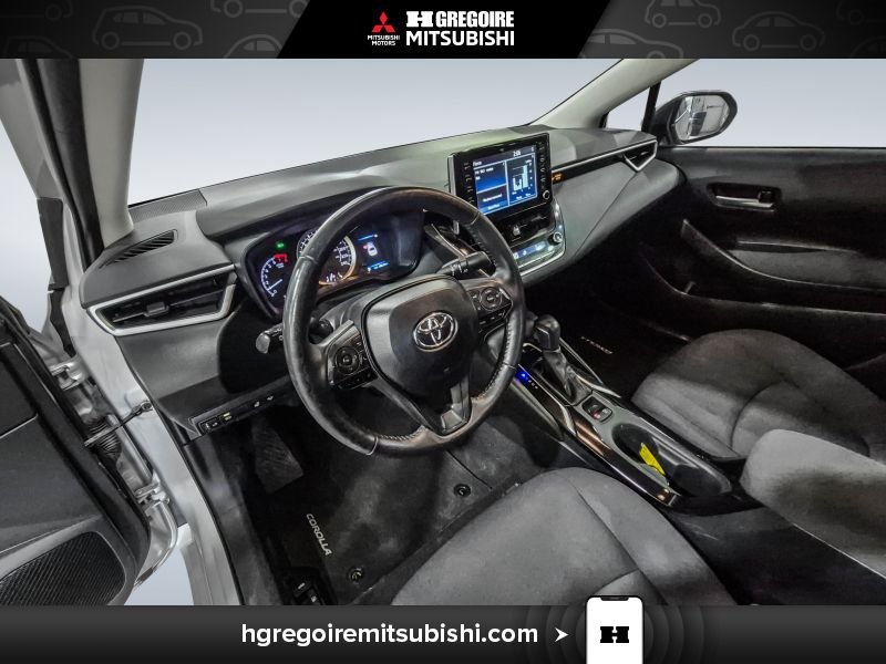 2020 Toyota Corolla Silver Laval - photo #17