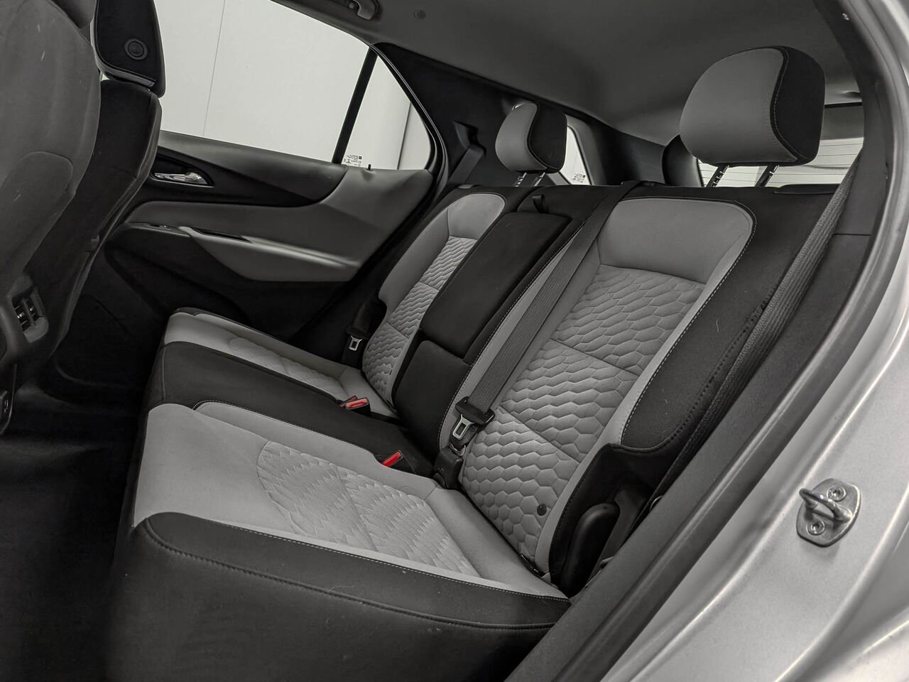 CHEVROLET Equinox LS AWD 2021 Gris Sherbrooke - photo #8