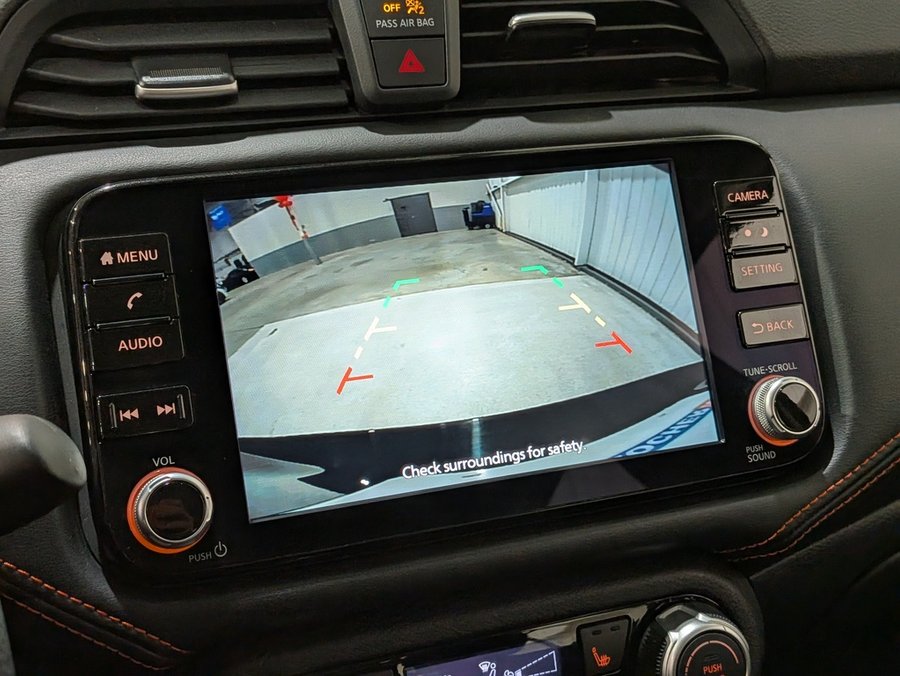 Nissan Versa SR CVT 2024 Noir