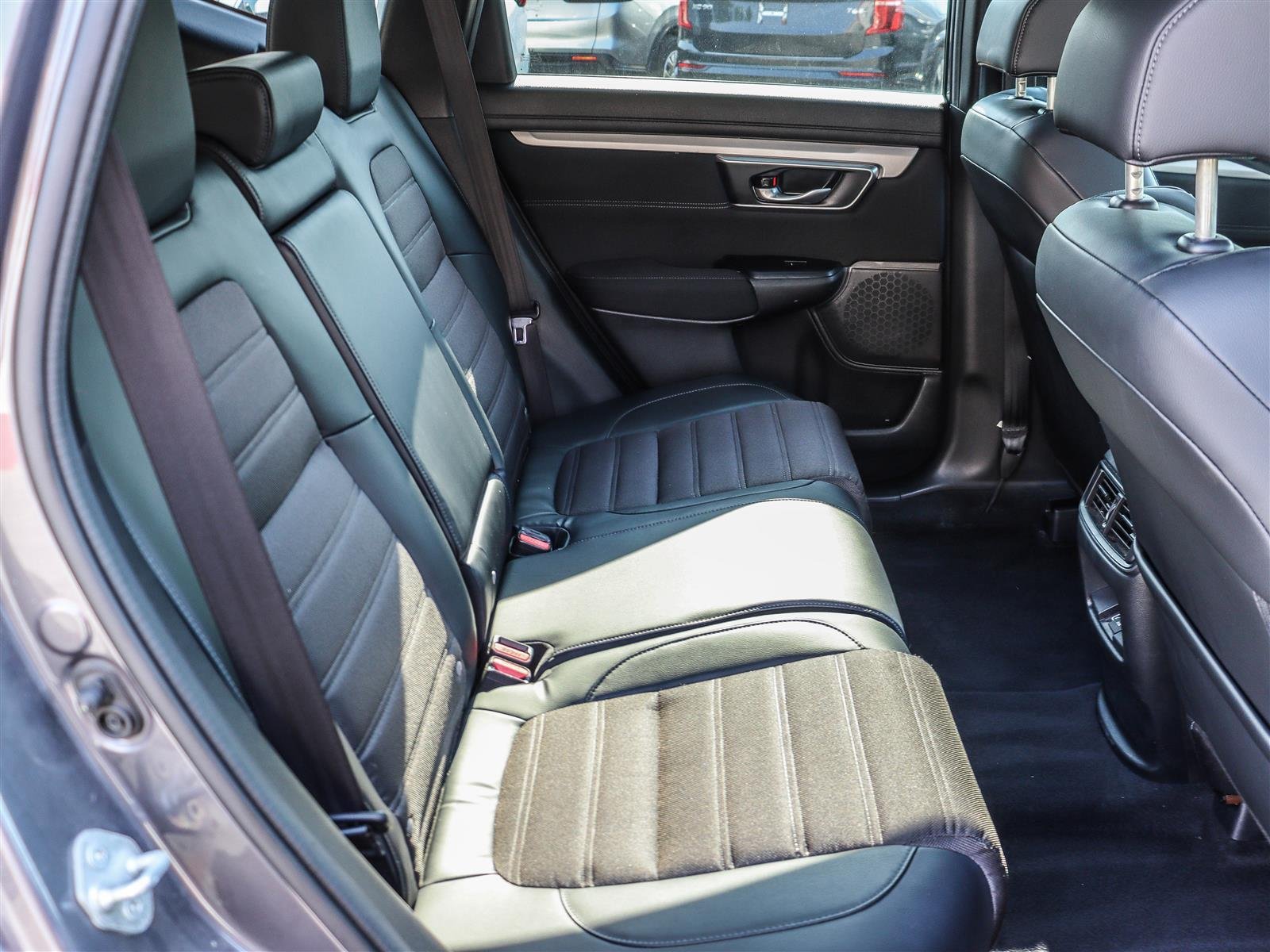 Honda CR-V Sport 2022 Grey Ottawa & Gatineau - photo #17