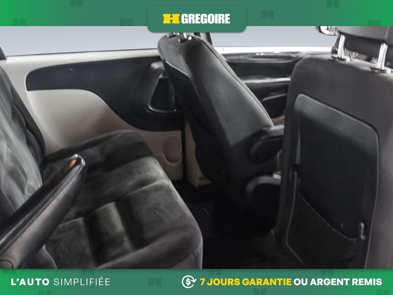 Dodge GR Caravan 820233 | Canada Value Package AUTO A/C CAM RECUL 2019 Rouge Laval - photo #28