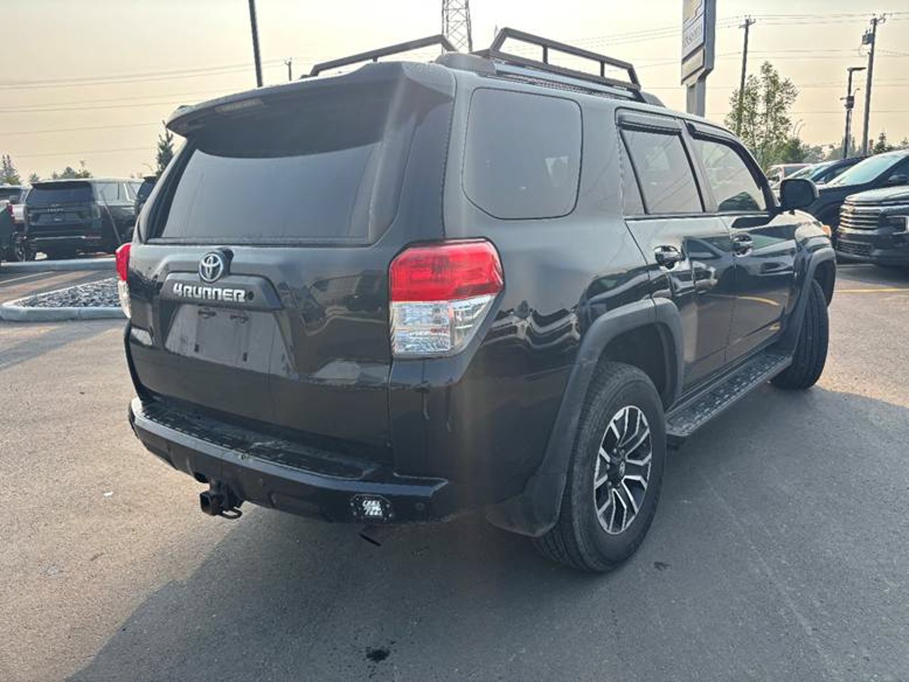 2013 Toyota 4Runner 4WD 4dr V6 SR5 Black Sherwood Park - photo #4