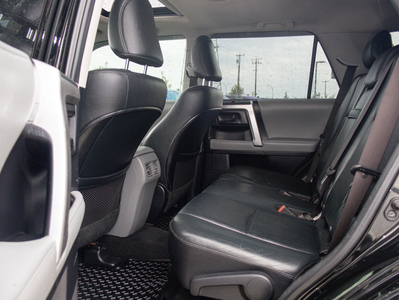 2013 Toyota 4Runner 4WD 4dr V6 SR5 Black Sherwood Park - photo #34