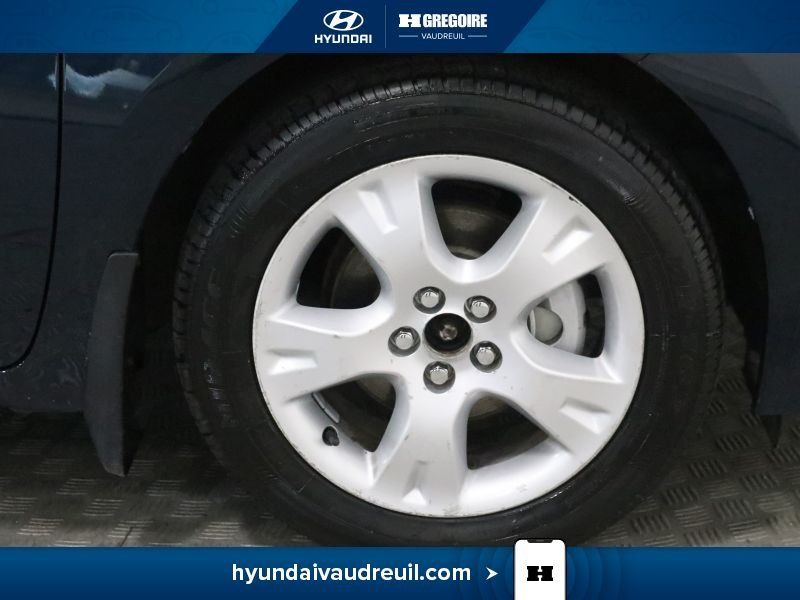 Toyota Corolla 2018 Bleu Saint-Eustache - photo #32