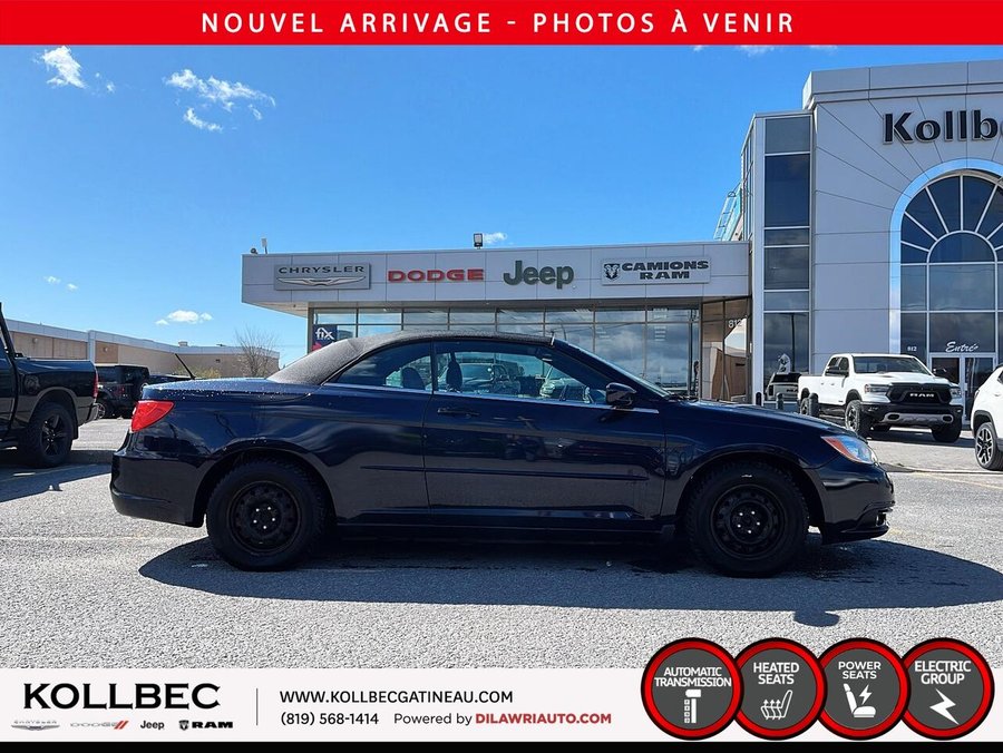 CHRYSLER 200 TOURING *** BAS KILOMÉTRAGE *** 2011 Bleu