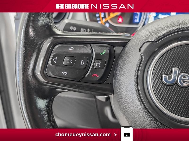 2022 Jeep Gladiator White Saint-Eustache - photo #17
