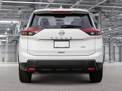 2026 Nissan Rogue 2026 Everest White Tricoat Pearl