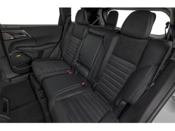 Mitsubishi Outlander SE