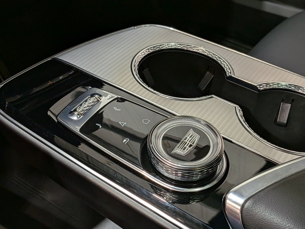 Cadillac LYRIQ 4dr Tech w/1SA 2024 Argent Val-David - photo #28