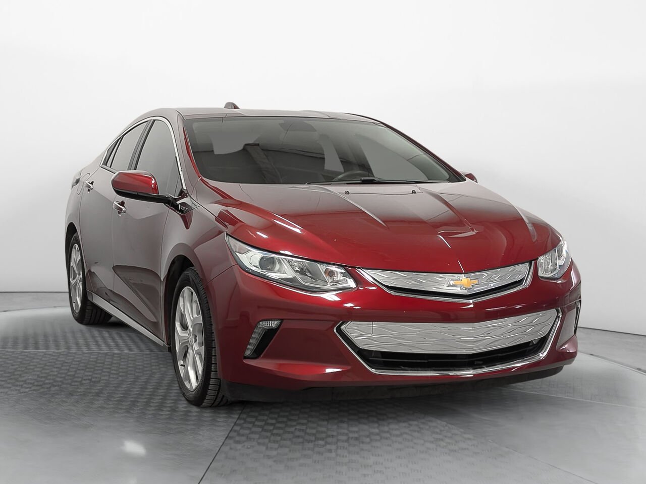2019 CHEVROLET VOLT LT LT Cuir Bas Kilométrage Red Sherbrooke - photo #5