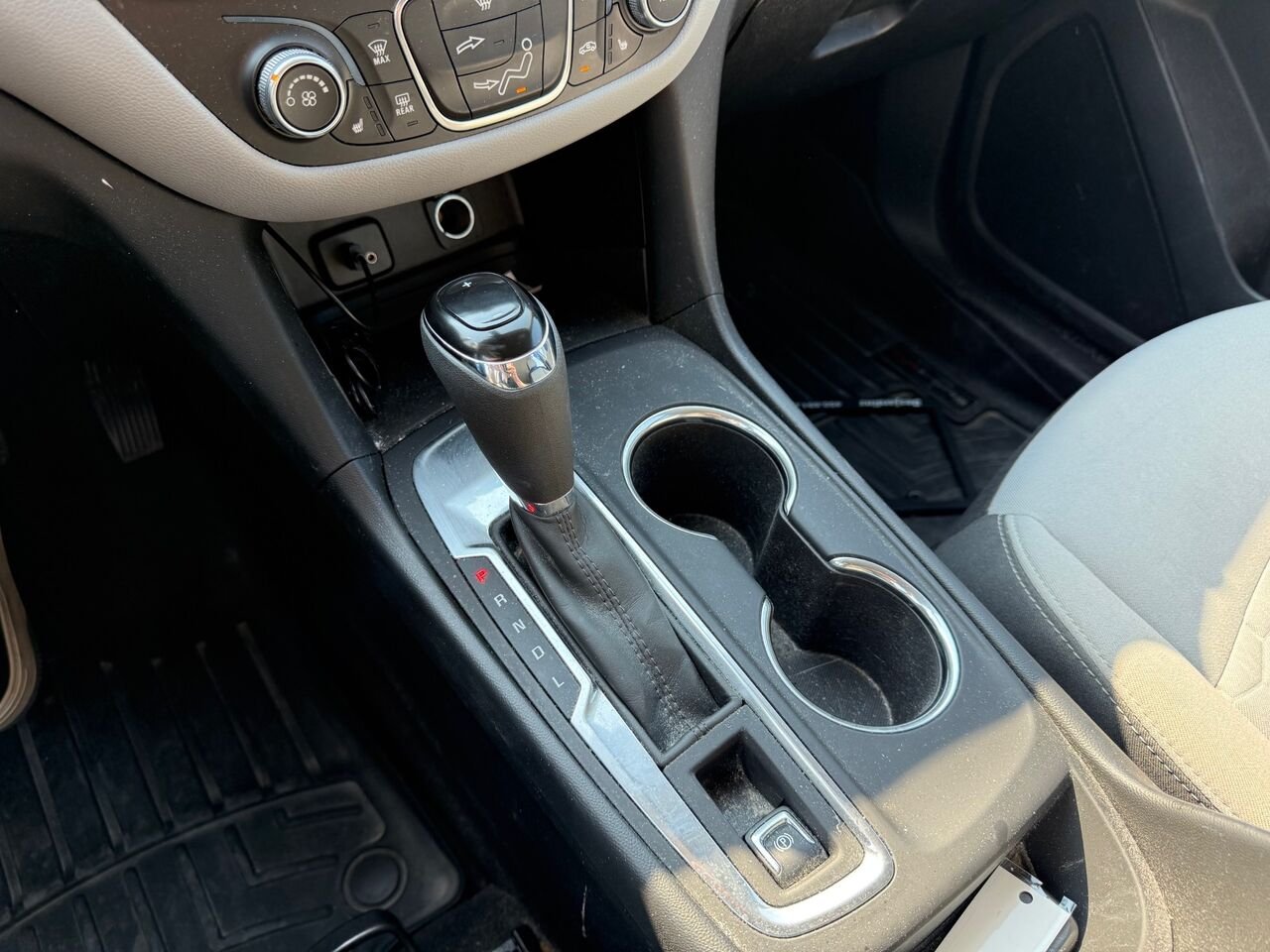 Chevrolet Equinox LS FWD | JAMAIS ACCIDENTÉ✅ | 27 335KM!!🔥 2018 Blanc Châteauguay - photo #17