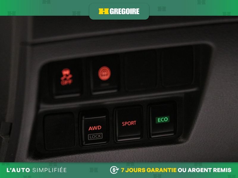 Nissan Qashqai 821752 | SV AWD AUTO AC GR ELECT MAGS CAM RECUL BLEUTOOTH 2020 Noir Laval - photo #16
