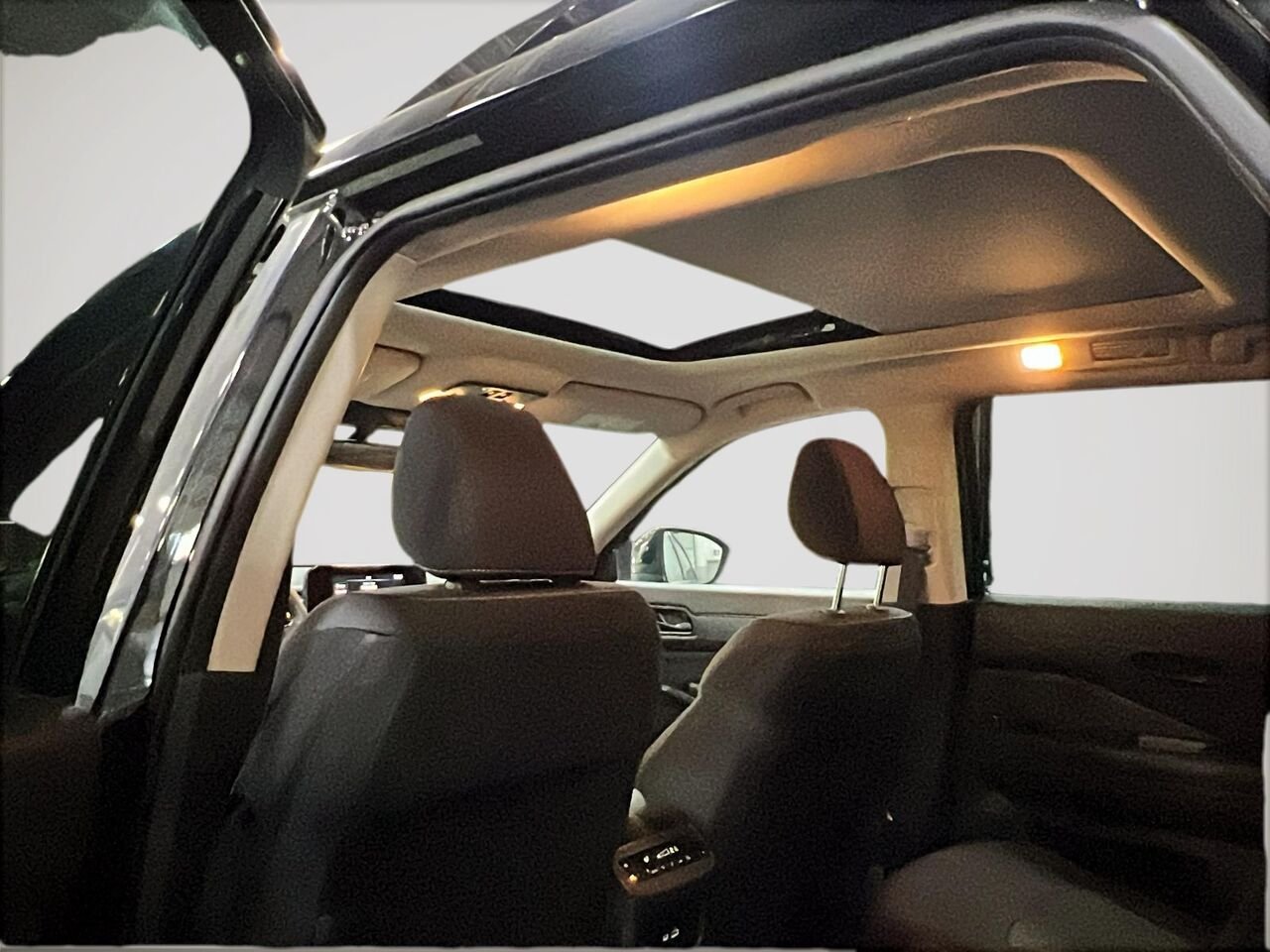 2024 Nissan Pathfinder Black Québec - photo #16