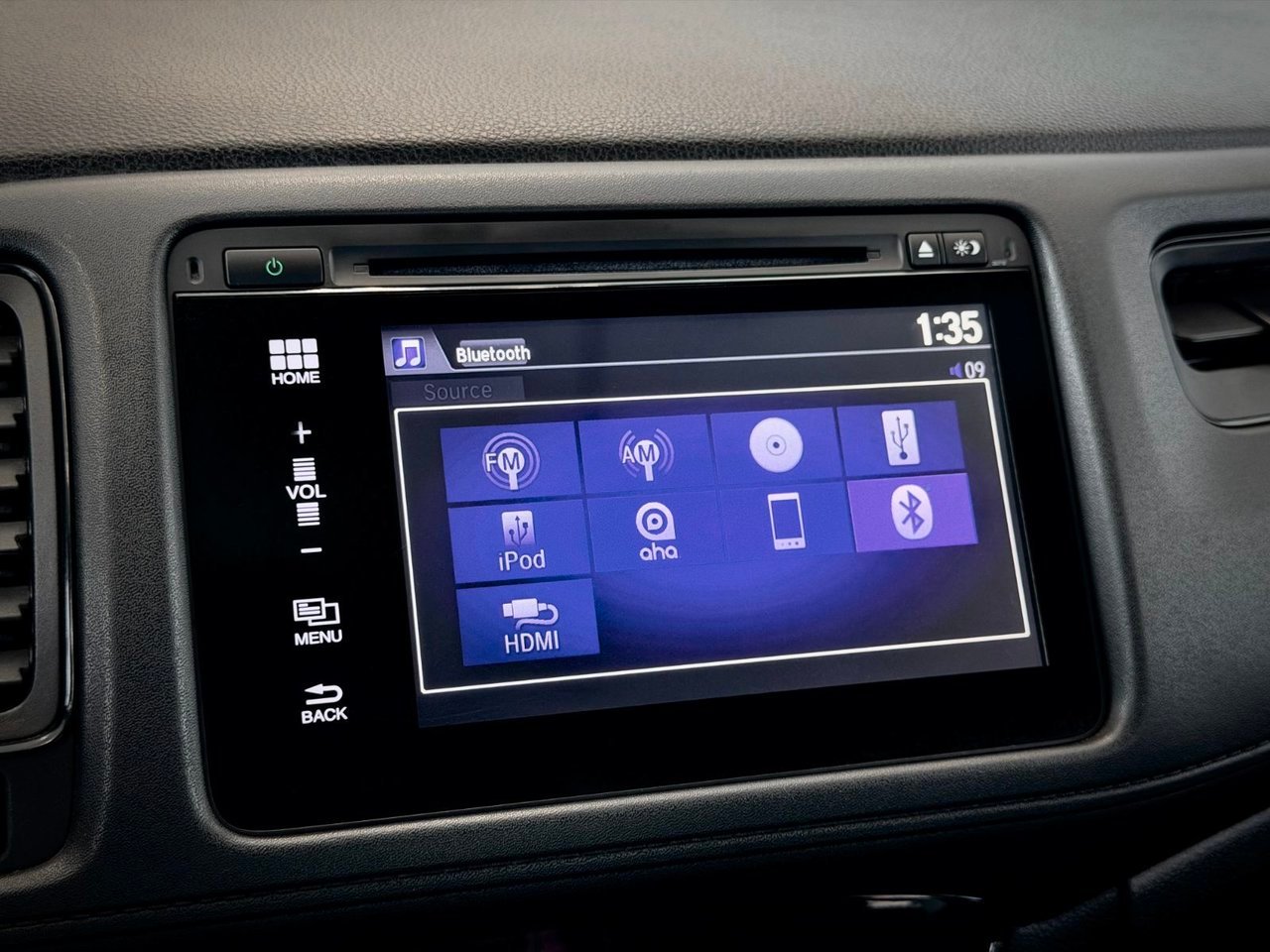 2016 Honda HR-V Notre-Dame-des-Prairies - photo #23