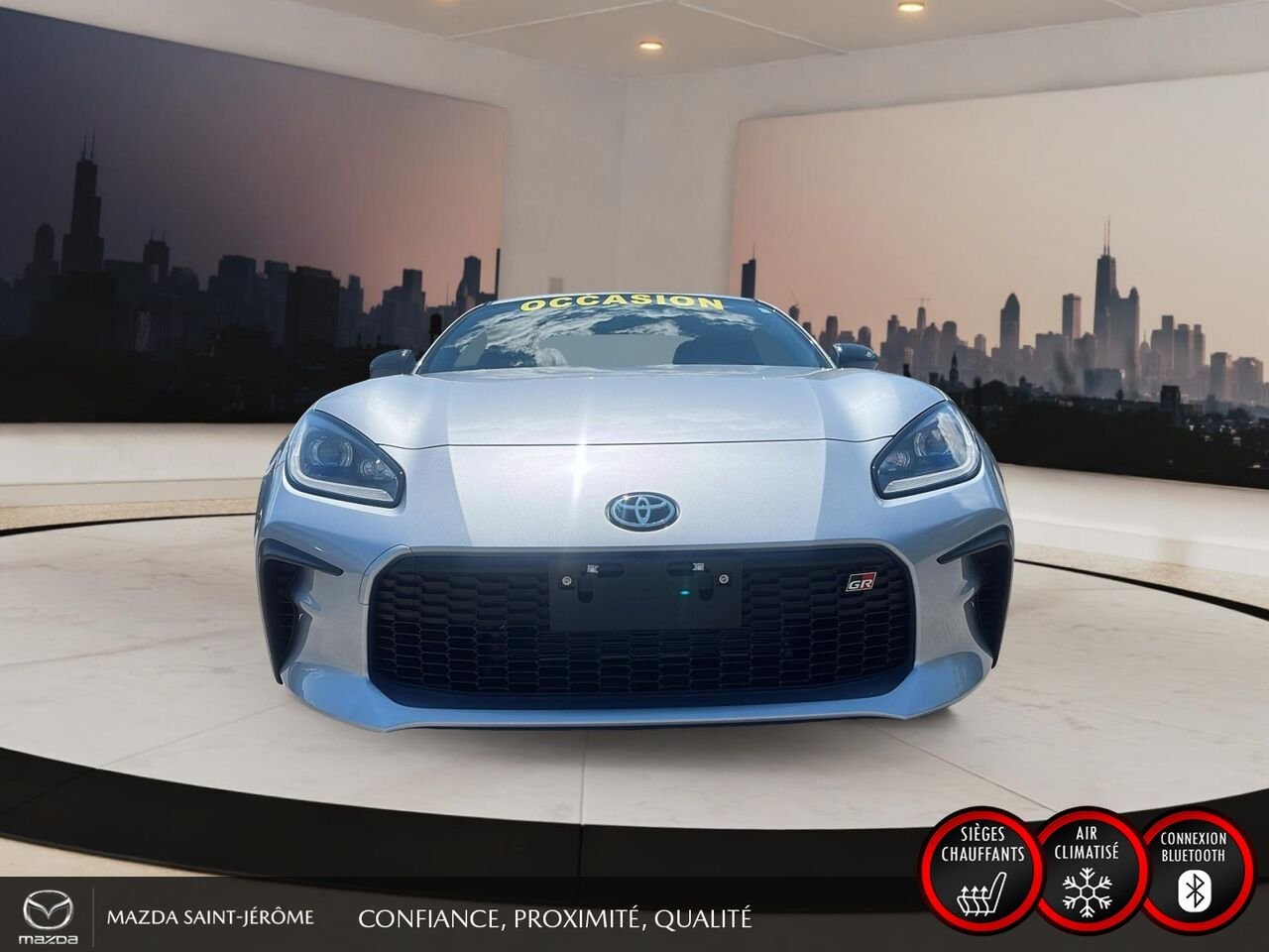2025 Toyota GR86 Premium | AUTOMATIQUE | CLEAN CARFAX | Grey Saint-Jérôme - photo #2