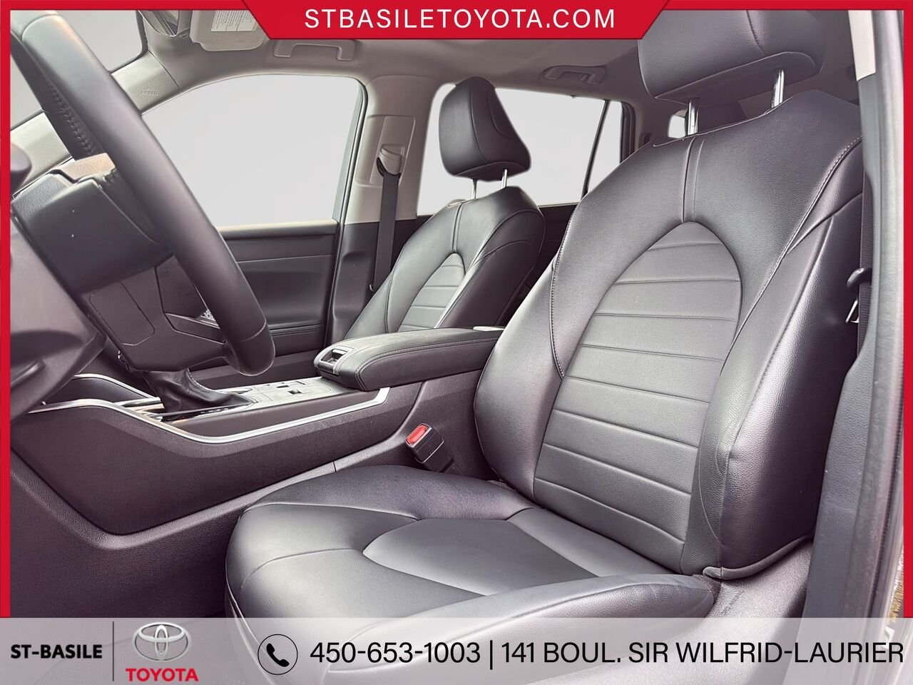 2025 TOYOTA Highlander Hybrid Grey Saint-Basile-le-Grand - photo #11