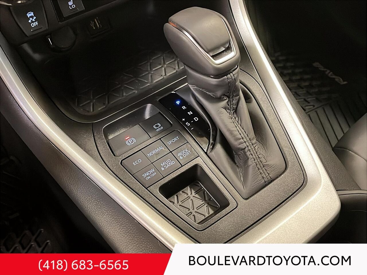Toyota RAV4 531781-138 | XLE, AWD 2025 Blanc Québec - photo #16