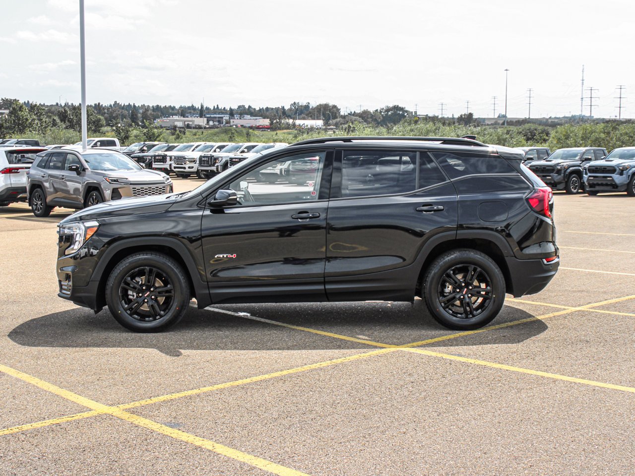 2022 GMC Terrain AWD 4dr AT4 Black Sherwood Park - photo #4
