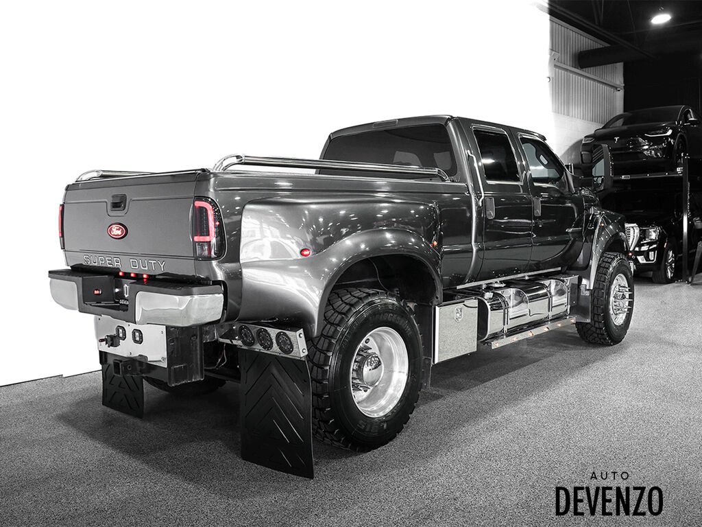 Ford F-650 2016 Gris Saint-Eustache - photo #2