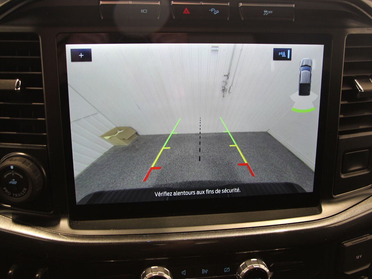 2022 Ford F-150 XLT cabine SuperCrew 4RM caisse de 6,5 pi White Châteauguay - photo #21