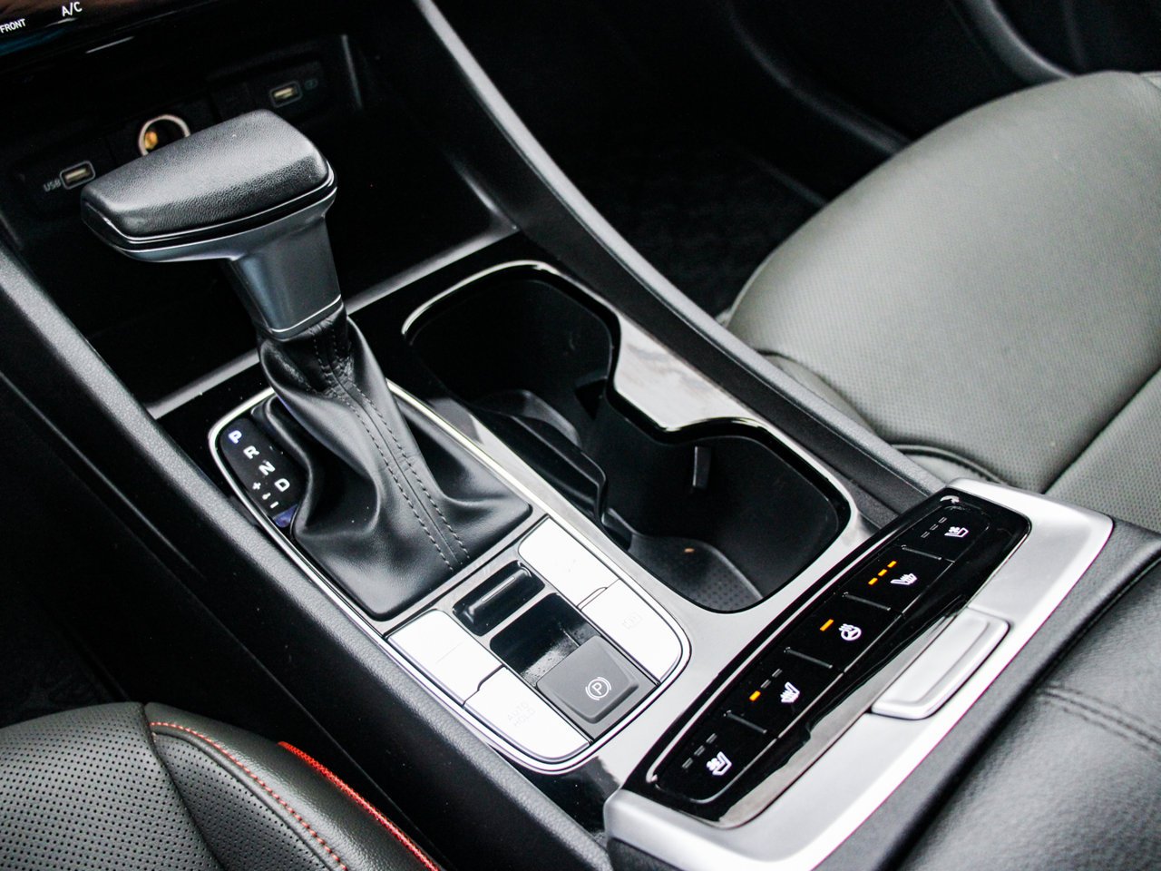 2024 Hyundai Santa Cruz Ultimate AWD White Sherwood Park - photo #25