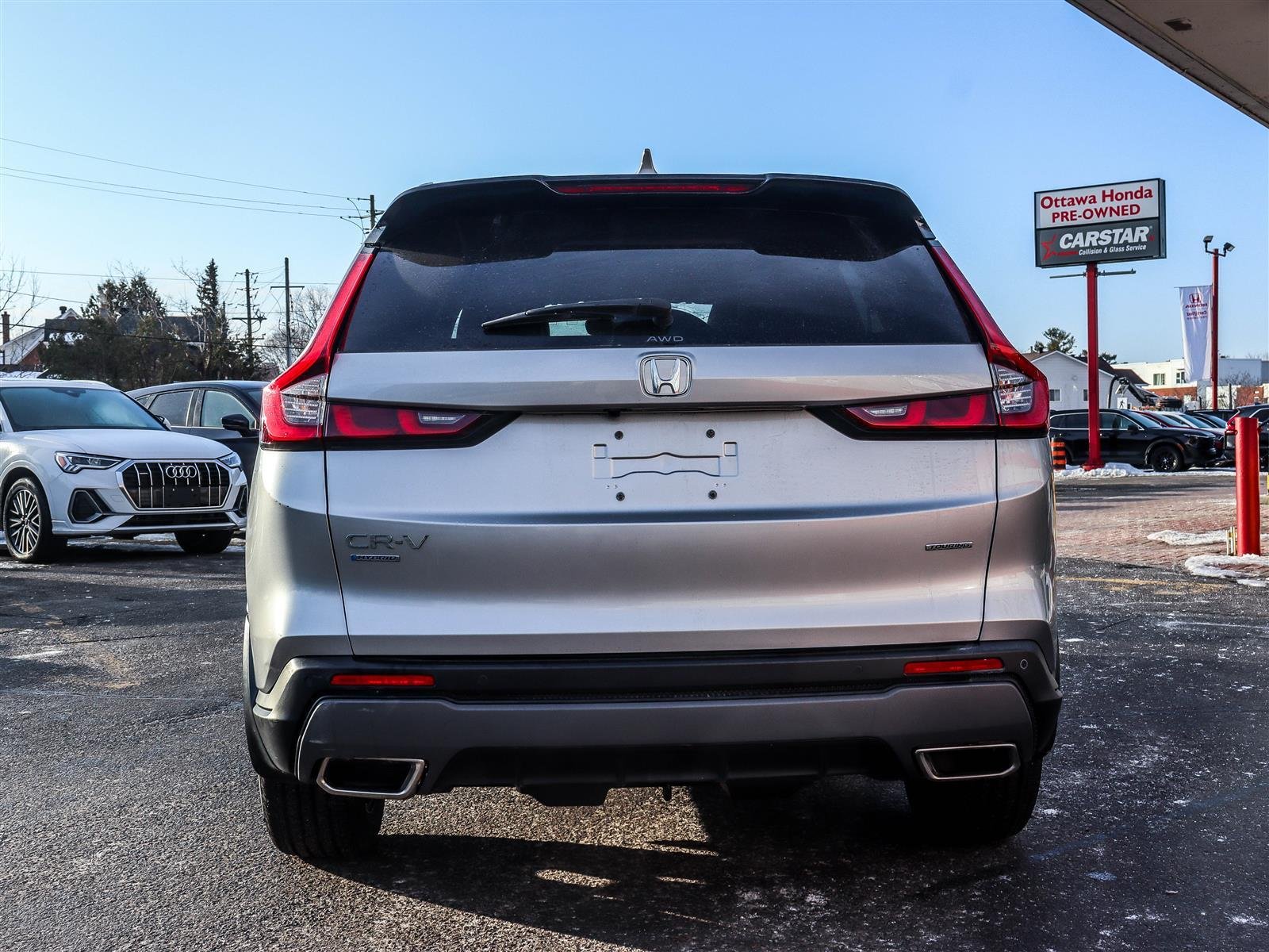 Honda CR-V hybride Touring 2023 Silver Ottawa & Gatineau - photo #3