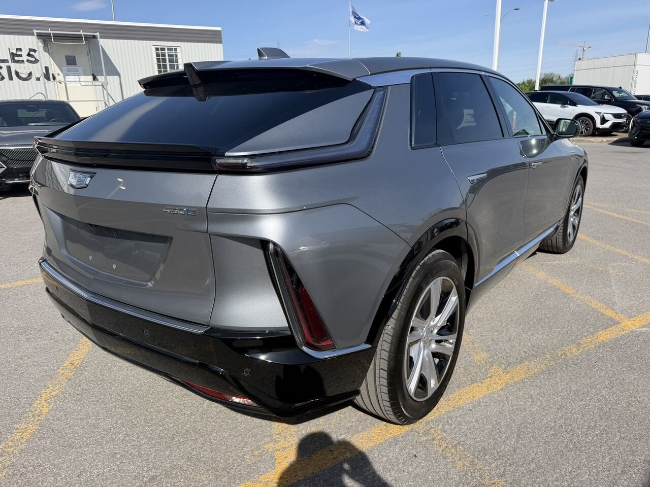 2024 Cadillac LYRIQ TECH FINANCEMENT À PARTIR DE 0.99% Silver Laval - photo #10